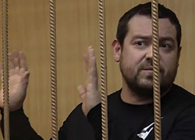 Чувак, вломивший гомосеку Виталику в самолете, рассказал, как все было