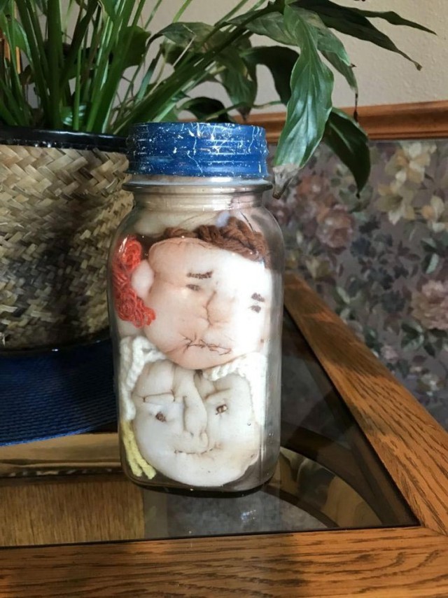 Странные и смешные находки в домах родителей