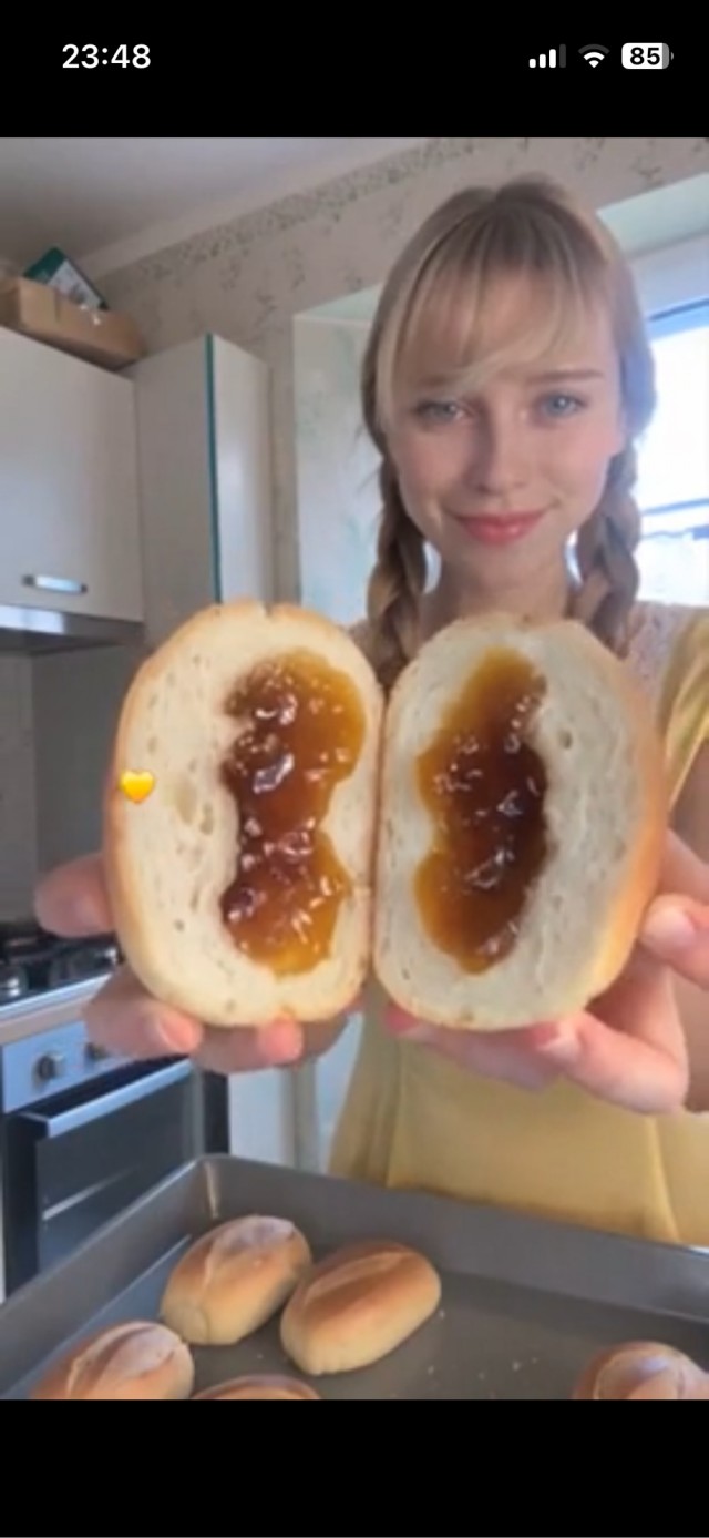 Булочки. И пирожки