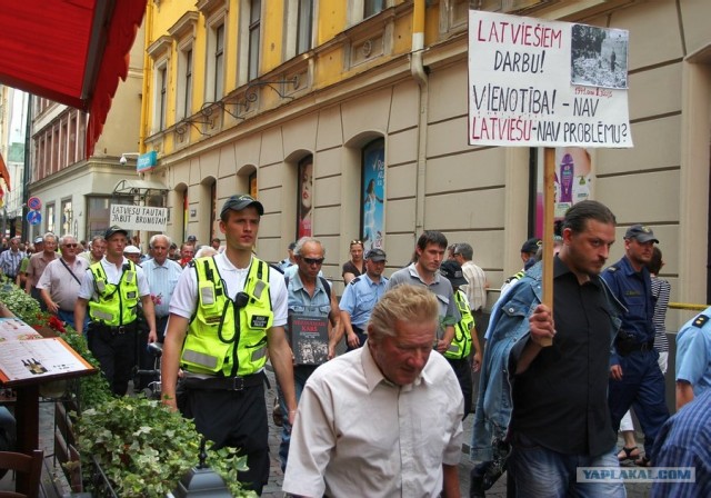 В Латвии отметили вхождение фашистов в Ригу