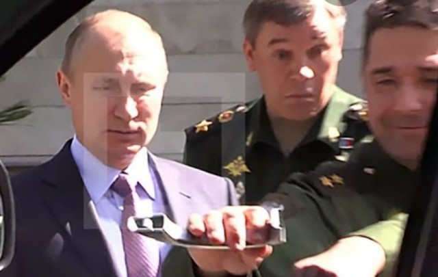 В России новая «Буханка» стоит как новый Tiguan в Германии. Абсурдные цены на новые авто в России в сравнении с другими странами