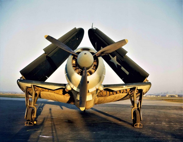 Curtiss SB2C Helldiver. Скотина US NAVY.