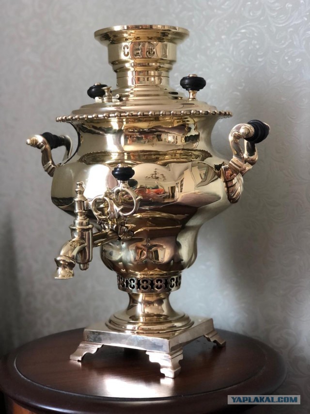 Дом с самоваром