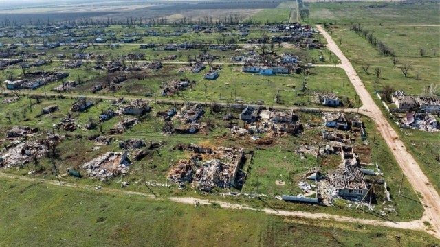 Украинские артиллеристы под Бахмутом начали применять 85-мм советские дивизионные пушки Д-44