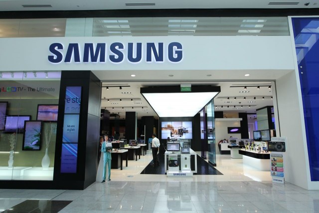 Рыбный Samsung, жестокая Красная шапочка и другие занятные факты и истории