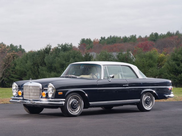 Mercedes-Benz. Картинки с аукциона.