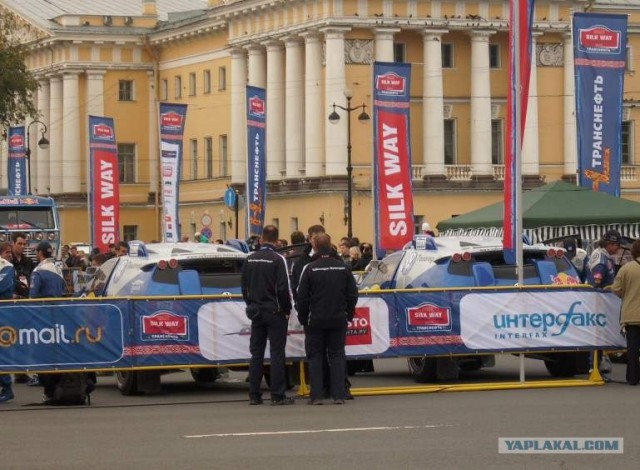 СПб,Дворцовая пл,старт ралли"Шёлковый путь"44фоты