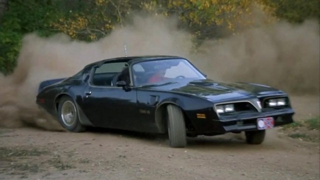 10 красивейших «киношных» автомобилей в истории Голливуда