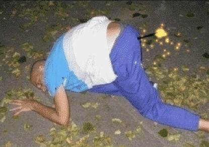 Фотожаба: ...как будто он не пьяный