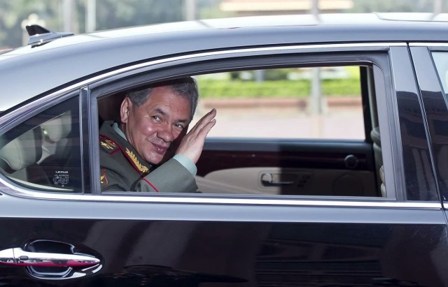 Шойгу: «Вы что, как партизаны-то»