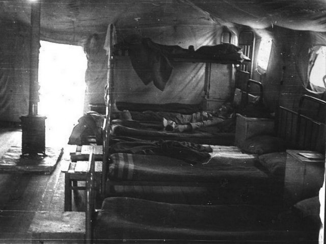 Фотографии связанных с историей Красной и Советской Армии.