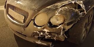 Подстроившего более 100 ДТП автоподставщика отправили в СИЗО