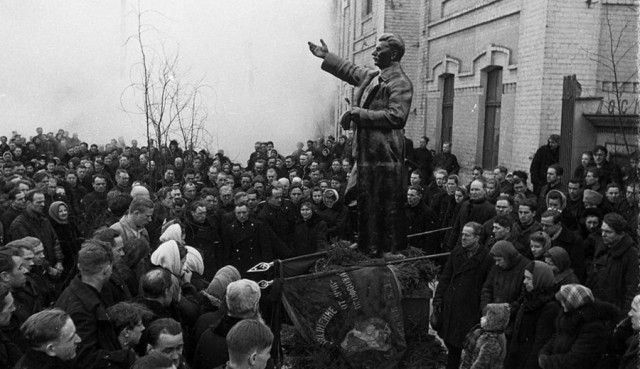 Фотографии из прошлого нашей страны - 12