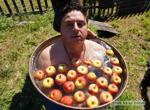 Понедельник⁠⁠ день тяжелый