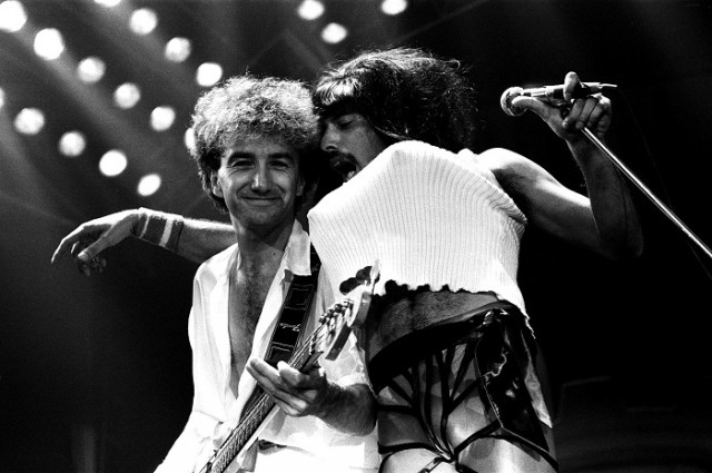 Музыка и музыканты: John Deacon - Queen...