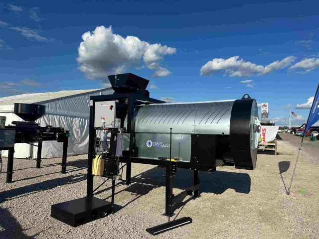 Экскурсия по миру сельхозмонстров. Farm Progress Show 2025