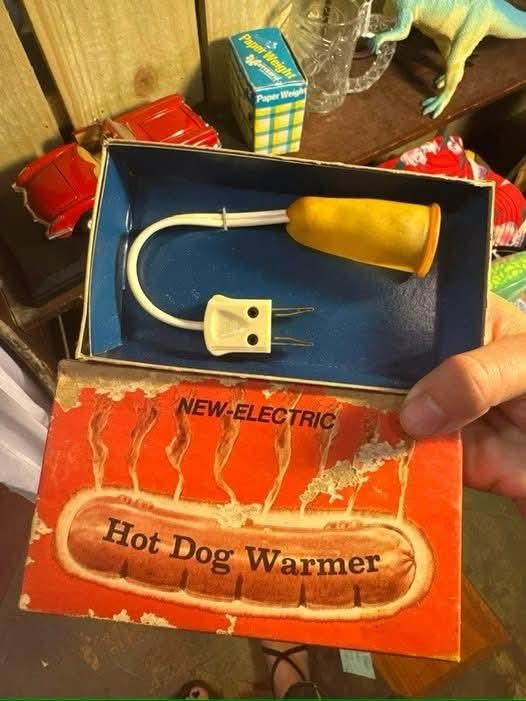Бытовой прибор для жарки сосисок, коллеги!
