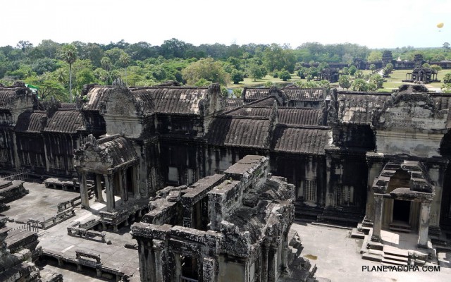 Анкор-Ват, Камбоджа - самый большой храм в мире