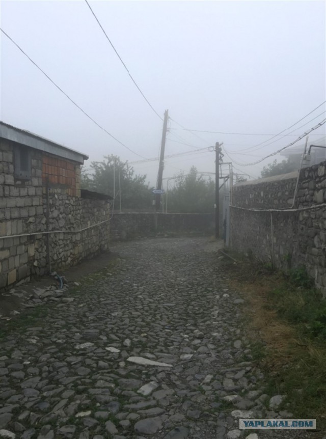 Мерси, Баку или путешествие в Азербайджан  (Баку-Шеки-Новханы и др.)