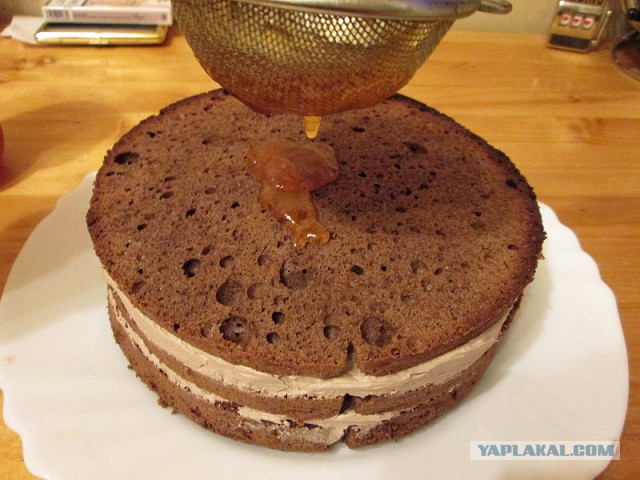 Торт «Прага» классический.