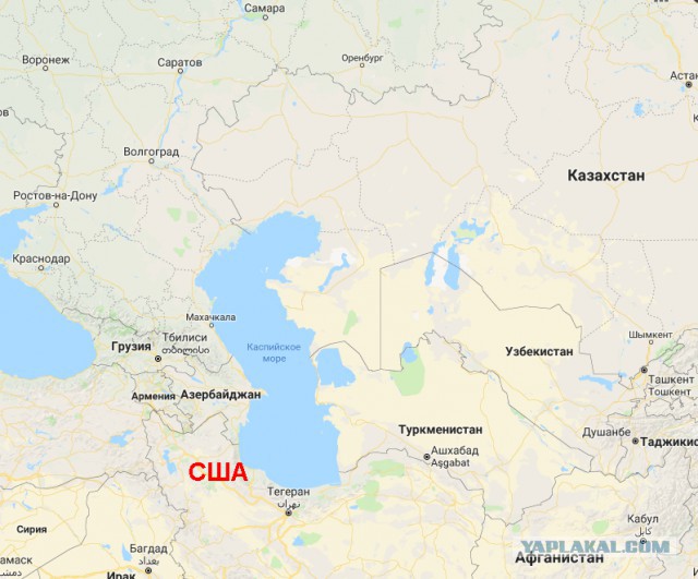 Протестующие начали штурм дворца Хаменеи