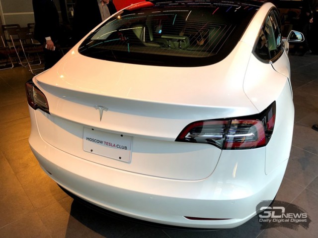В Москве состоялась презентация «народного» электромобиля Tesla Model 3