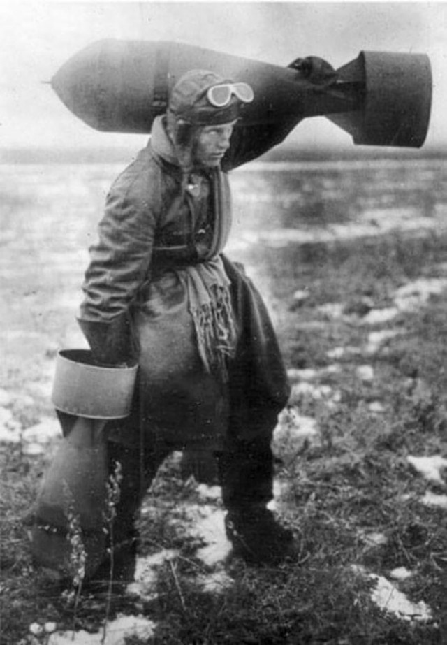 XX век в черно-белой фотографии. Авиация