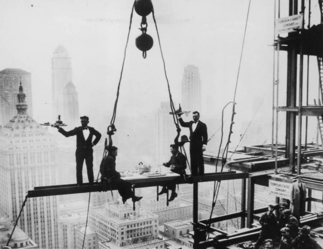 Исторические фотографии
