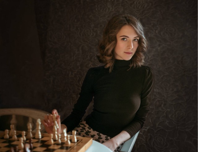 Тети для "пошалить"!