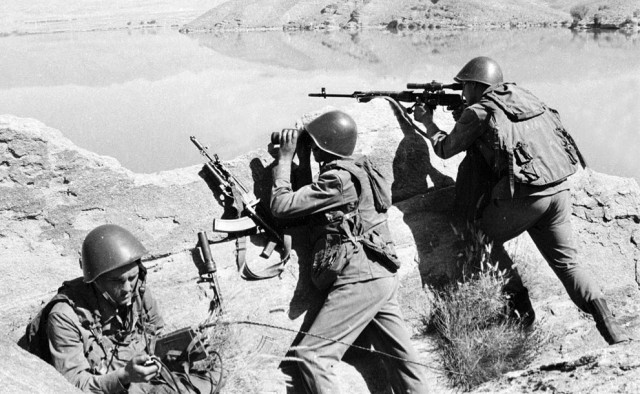 Фотографии связанных с историей Красной и Советской Армии.