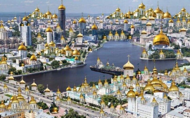 Патриарх Кирилл: В Москве строится 200 храмов, но этого мало