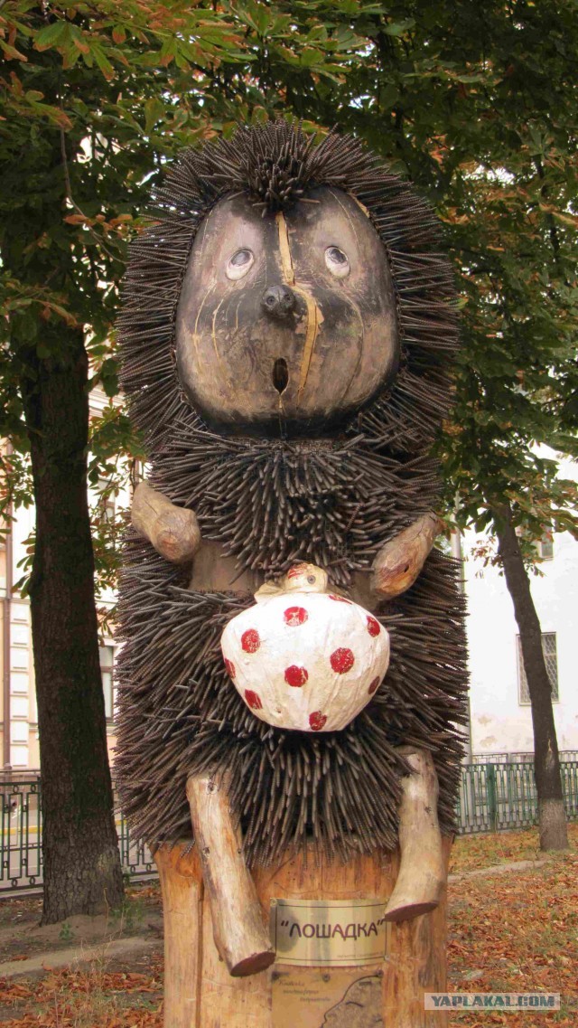 Необычные статуи мира