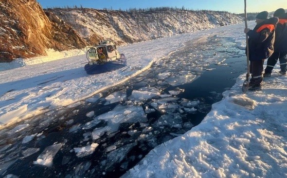 После гибели восьми человек на Байкале задержан организатор нелегальных перевозок туристов
