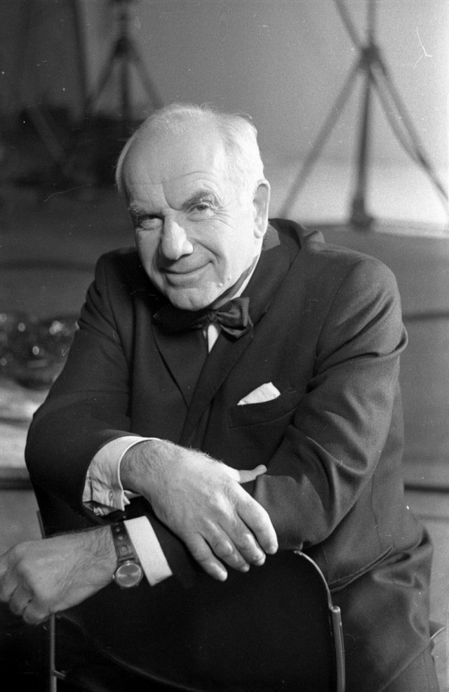 Интересные снимки известных людей 28.04.26