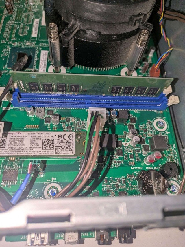 Память ddr4 32 Гб. 8 штук, новые в упаковке оптом