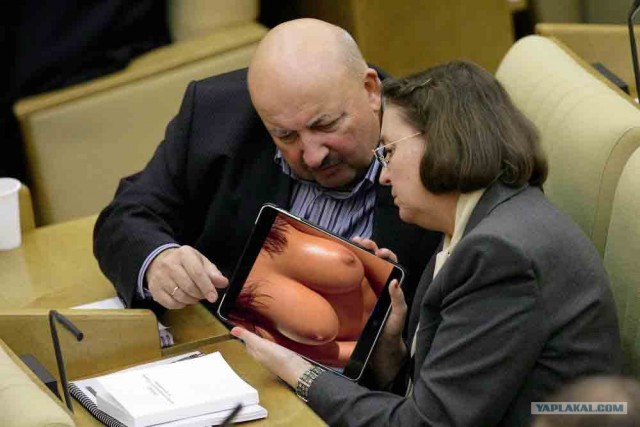 Блин, да куда ж тут нажимать-то?!