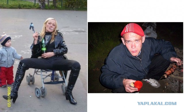Муж и жена разговаривают на балконе.