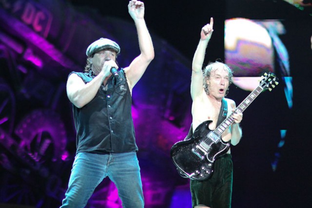 Знаменитости и их родные братья с сестрами