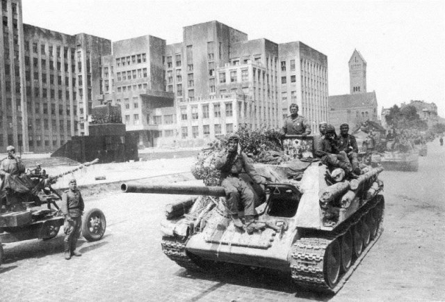 10 ударов 1944 года. 8 часть.