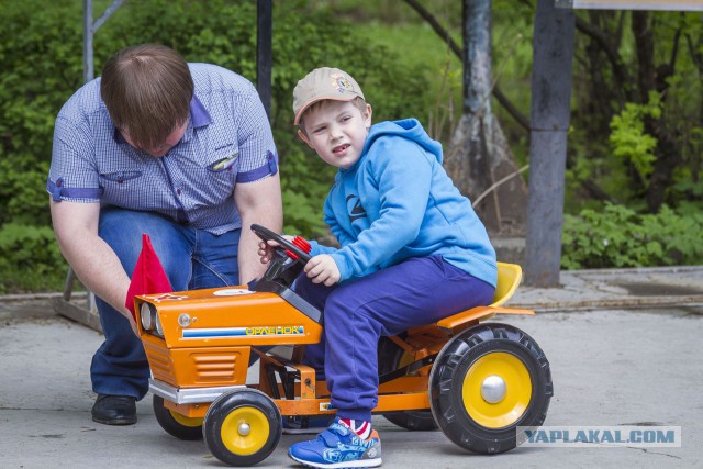 Гонки на детских педальных машинах. Впервые в России