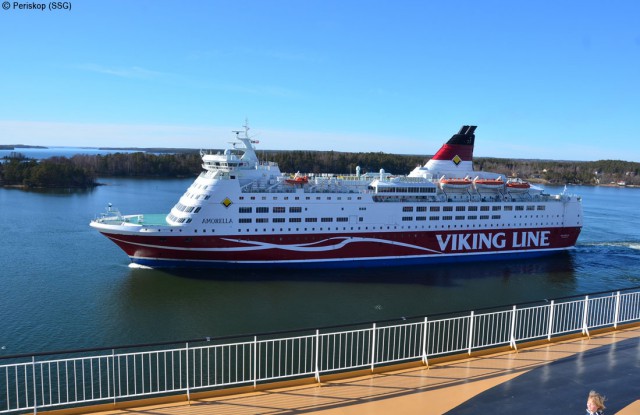 Роторный парус и газовый дизель: поход по Viking Grace