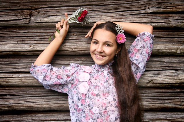 Девушки провинцию населяющие (гламурные) и настоящие