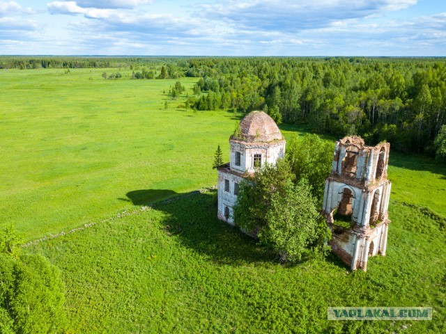 Путешествие по реке Чепца к заброшенной церкви