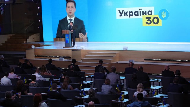 Корабль ВМС Украины движется в сторону Керченского пролива