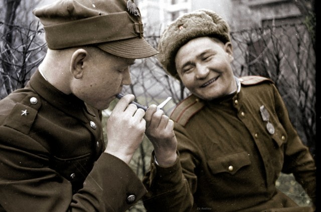 Фотографии связанных с историей Красной и Советской Армии.