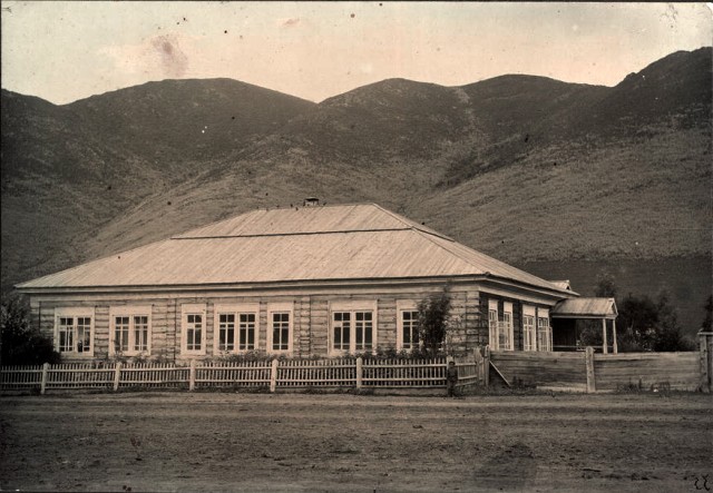 Сибирские казаки на службе и дома. Альбом 1911 года