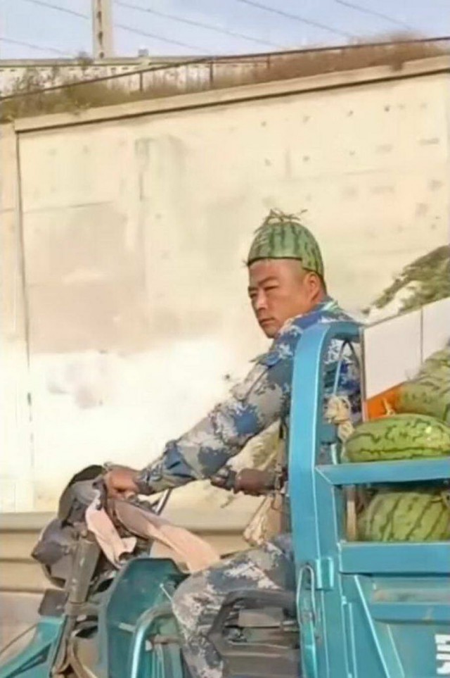 Нет, только показываю