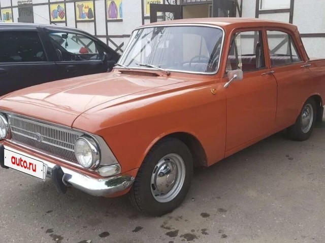 Семья из Новогиреева стала 300-тысячным участником столичной программы реновации и получила неожиданный подарок