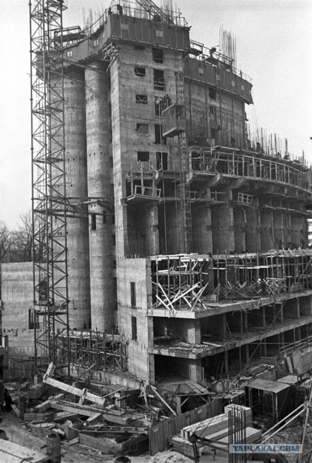 Погуляем в старом центре г. Алма -Ата.
