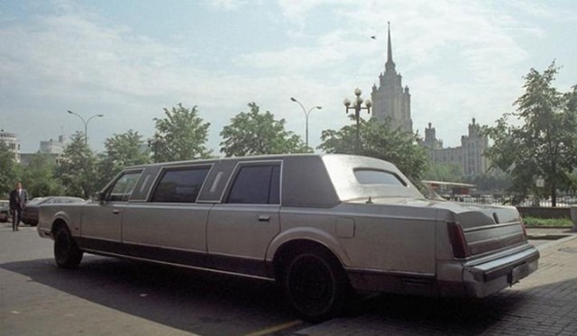 Эксклюзивные автомобили в России на старых фото